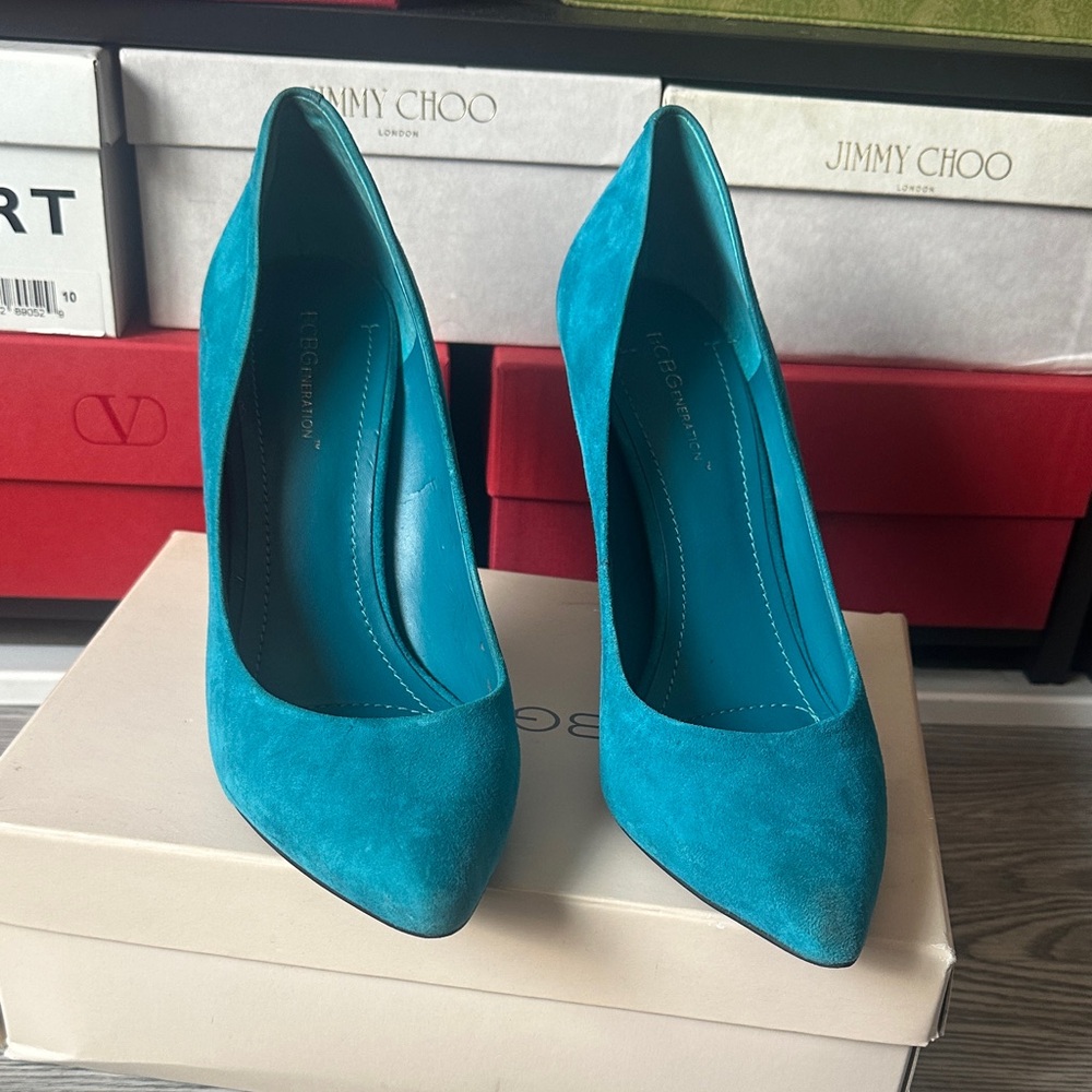 BCBGMaxAzria Turquoise Suede Heels